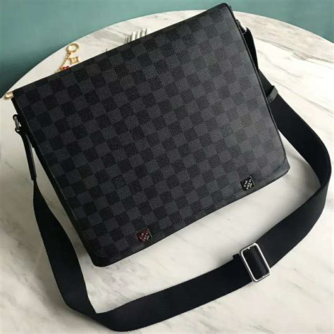 men louis vuitton purse|louis vuitton pouch men's.